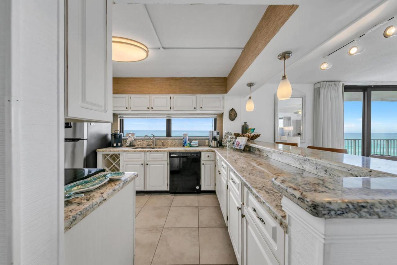 Mainsail 131 - Beachfront 2Br With Free Seasonal Beach Service Destin Buitenkant foto