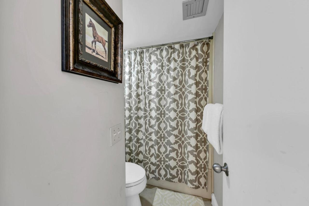 Mainsail 131 - Beachfront 2Br With Free Seasonal Beach Service Destin Buitenkant foto