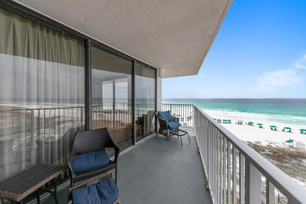 Mainsail 131 - Beachfront 2Br With Free Seasonal Beach Service Destin Buitenkant foto