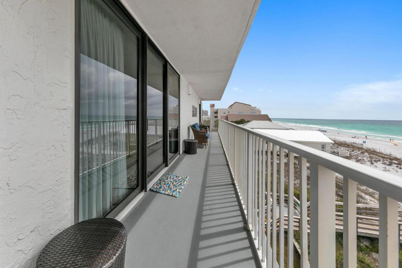 Mainsail 131 - Beachfront 2Br With Free Seasonal Beach Service Destin Buitenkant foto