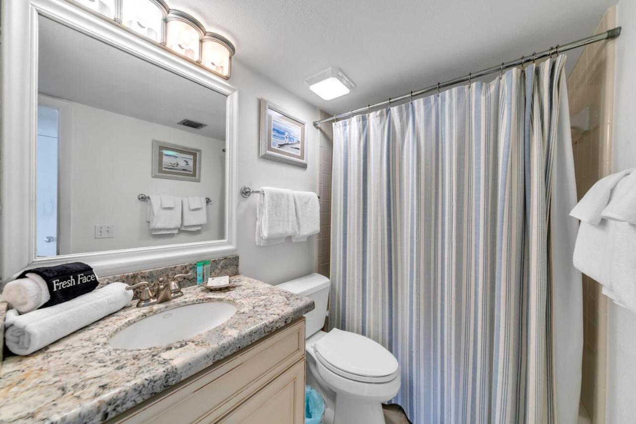 Mainsail 131 - Beachfront 2Br With Free Seasonal Beach Service Destin Buitenkant foto