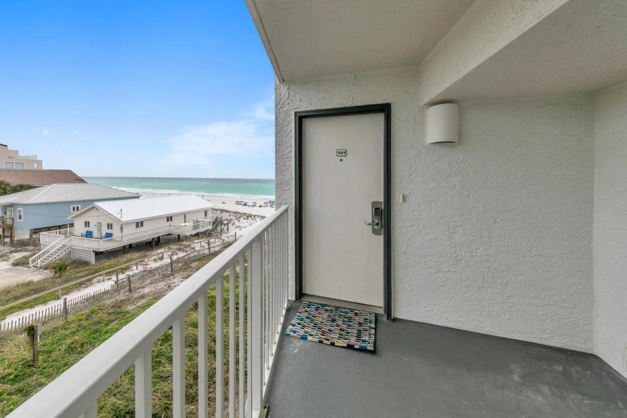 Mainsail 131 - Beachfront 2Br With Free Seasonal Beach Service Destin Buitenkant foto