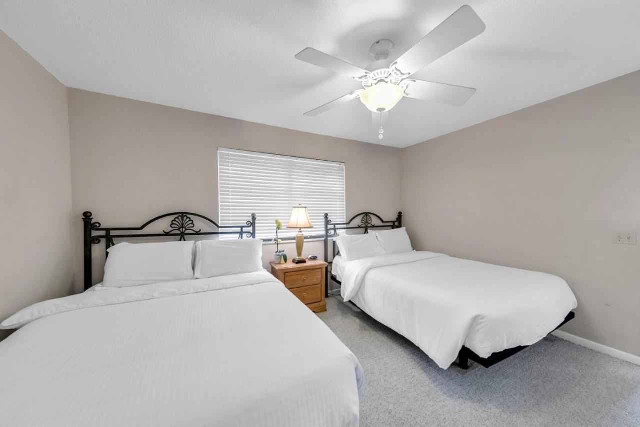 Mainsail 131 - Beachfront 2Br With Free Seasonal Beach Service Destin Buitenkant foto